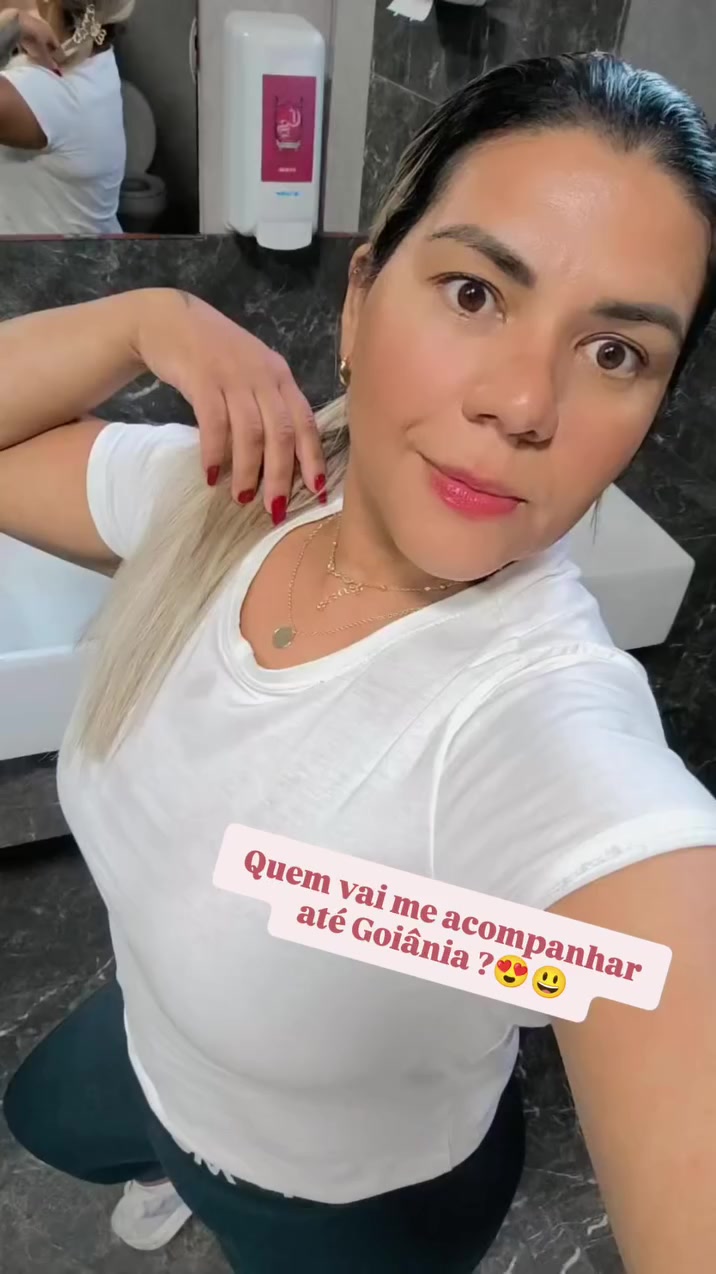 @Kelly Bandeira