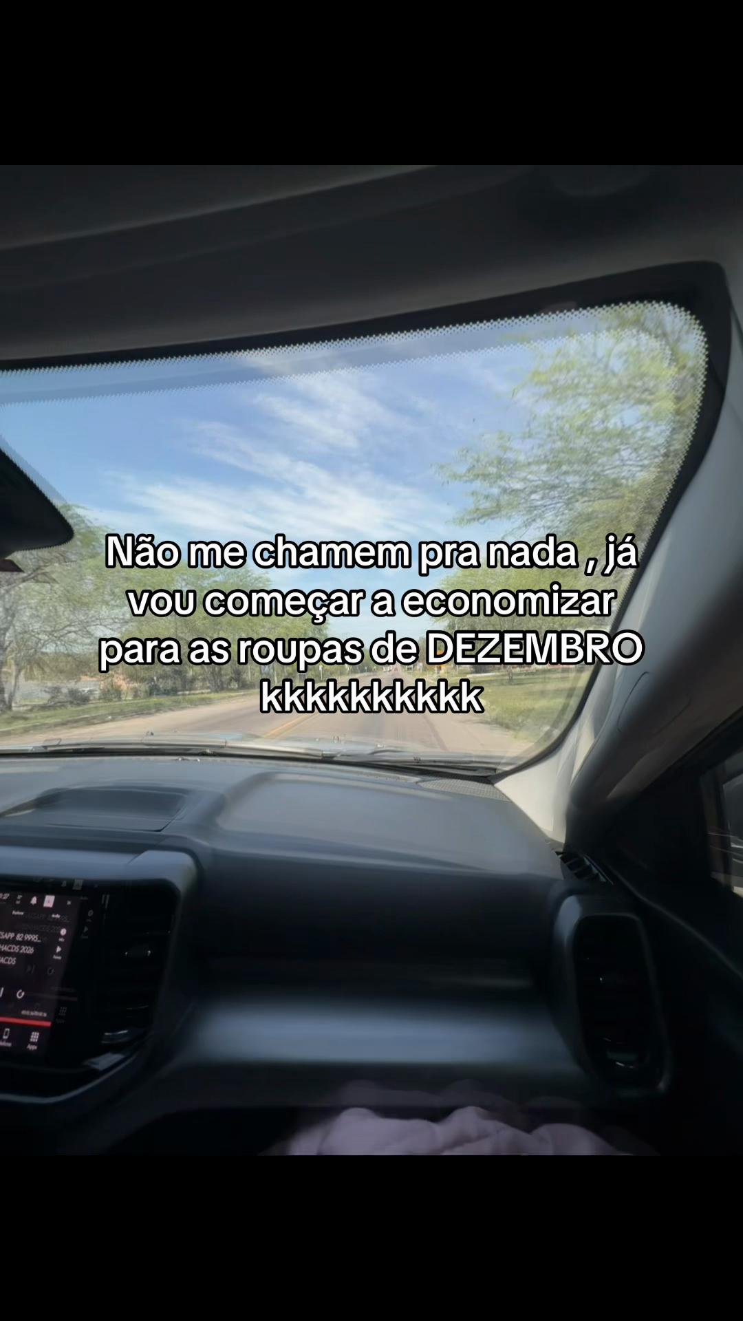 @nicoly_fonttinelly