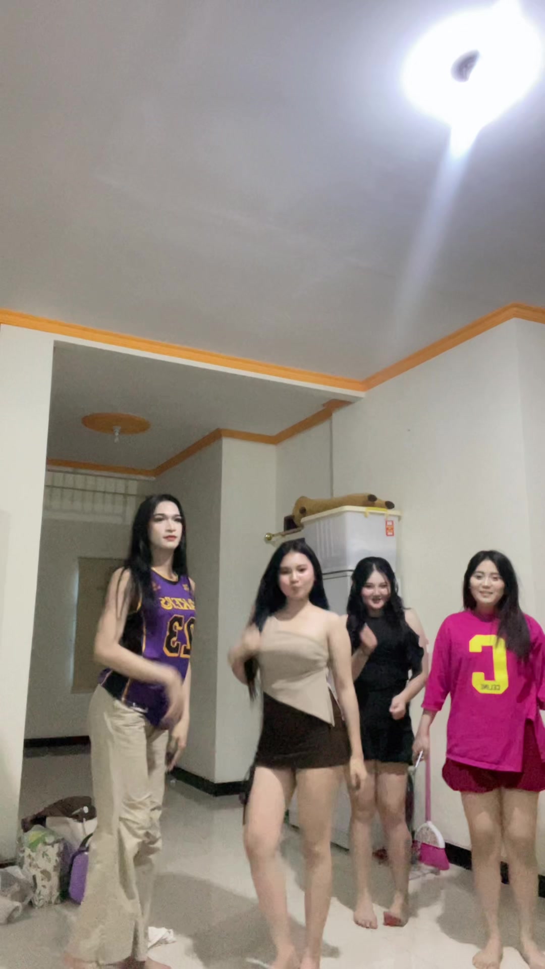 @evaa