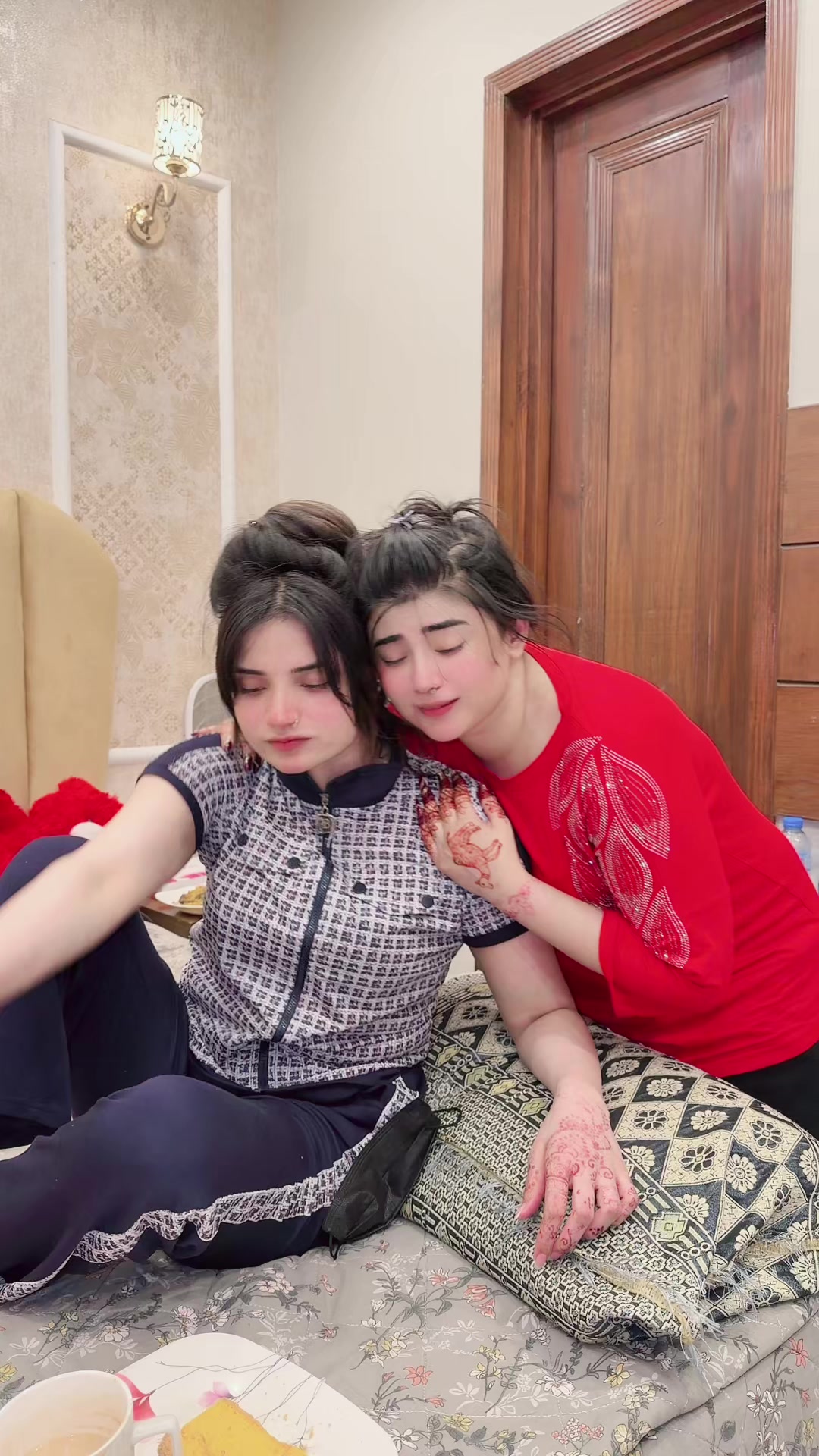 @Farah khan