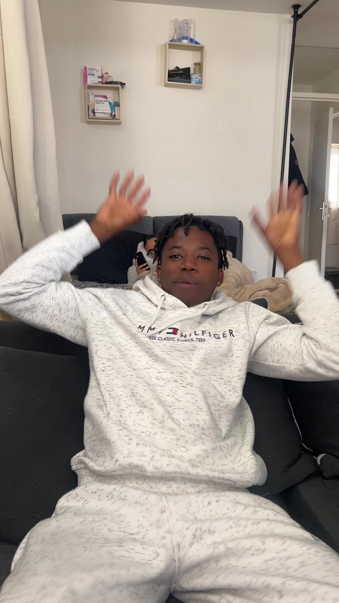 @🧿Räyän@-b🔱🇨🇬🇦🇴🧿