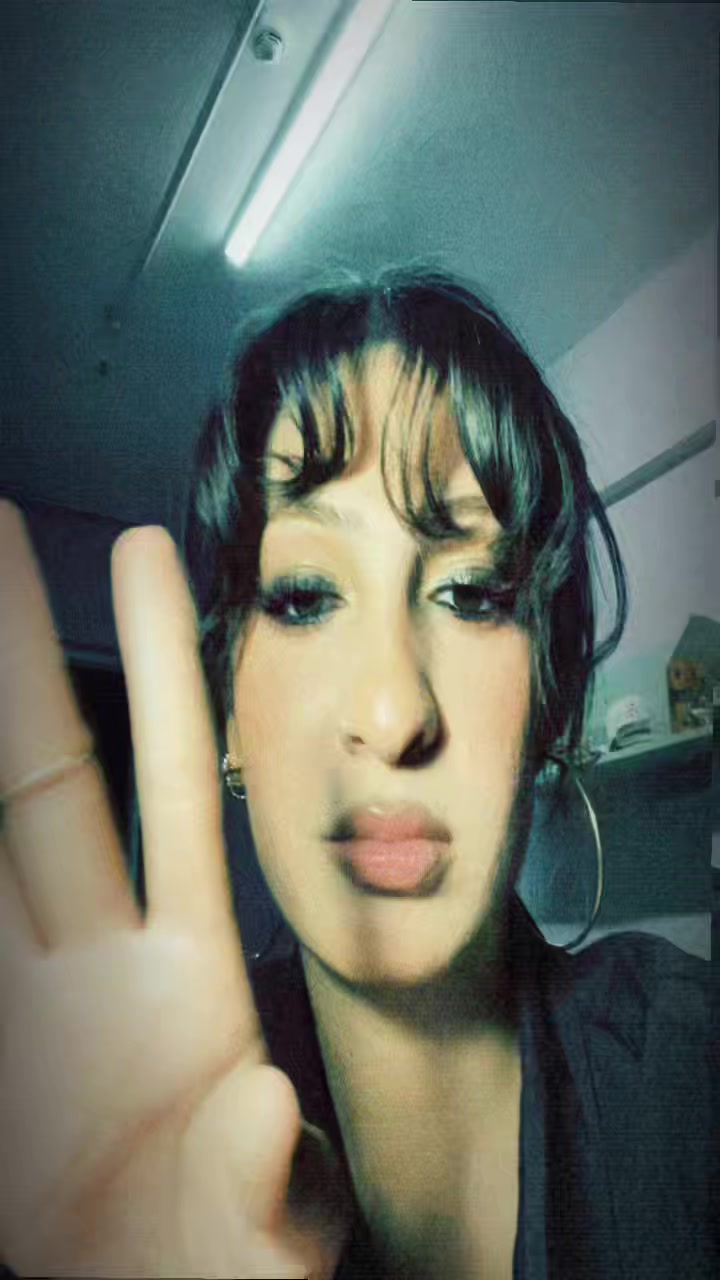 @Zeynep Barlin