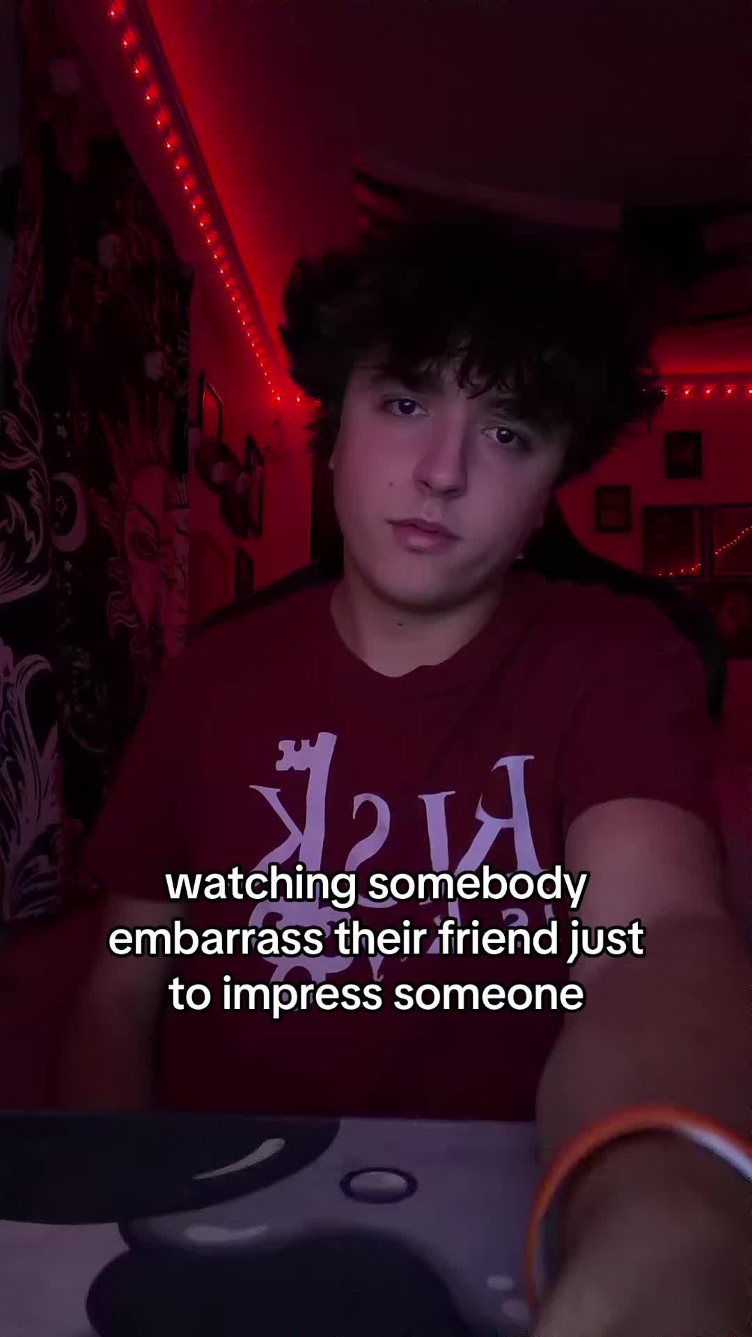 @T