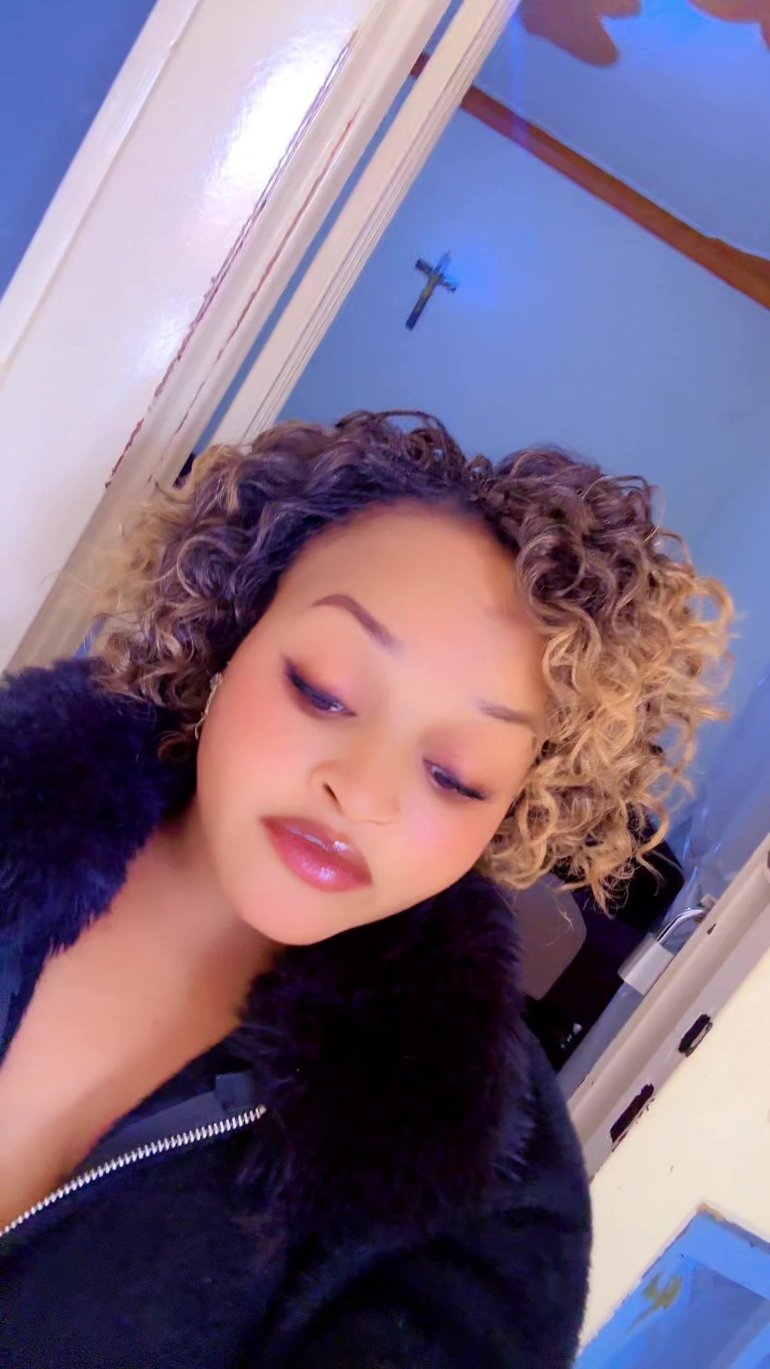 @Queen kaliki mkup