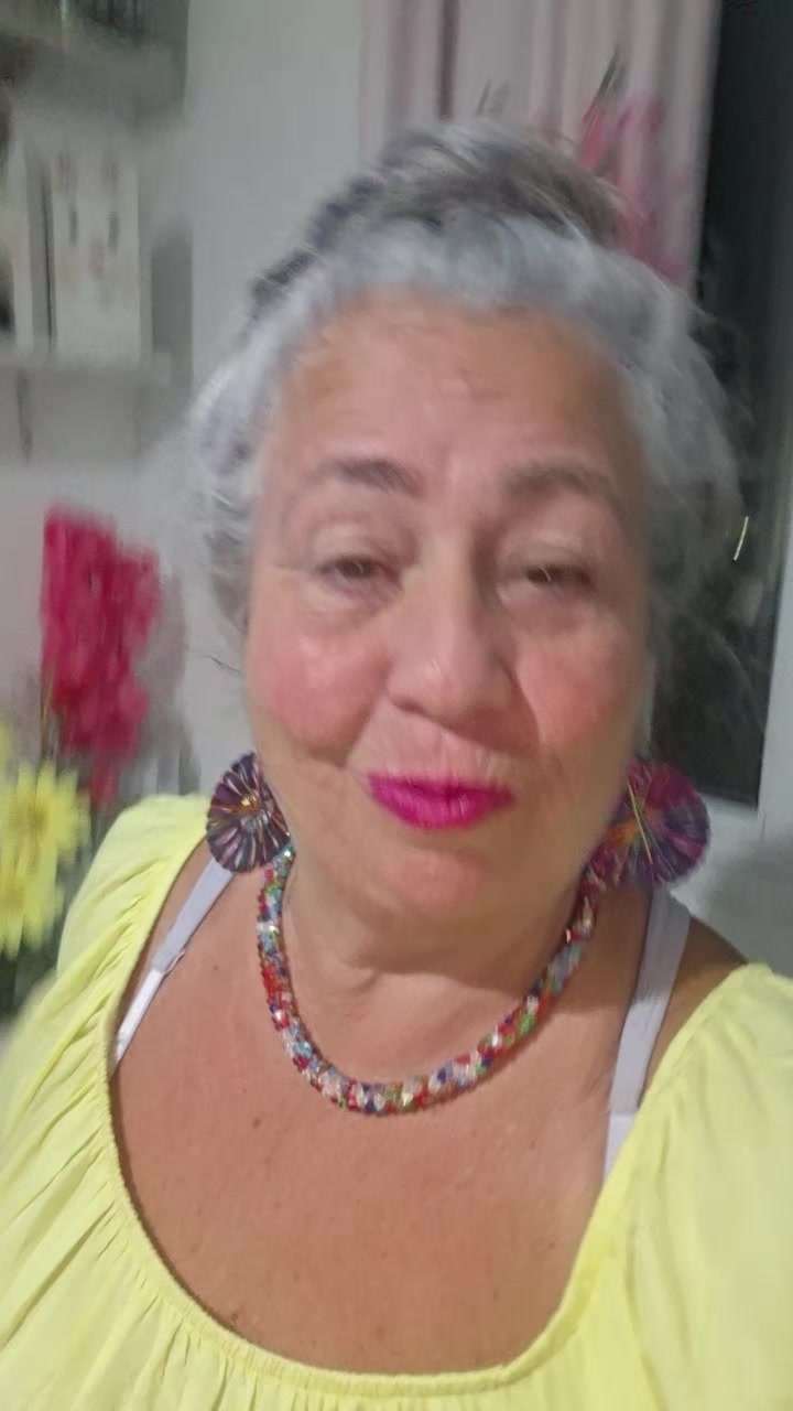 @regianebombonzinh