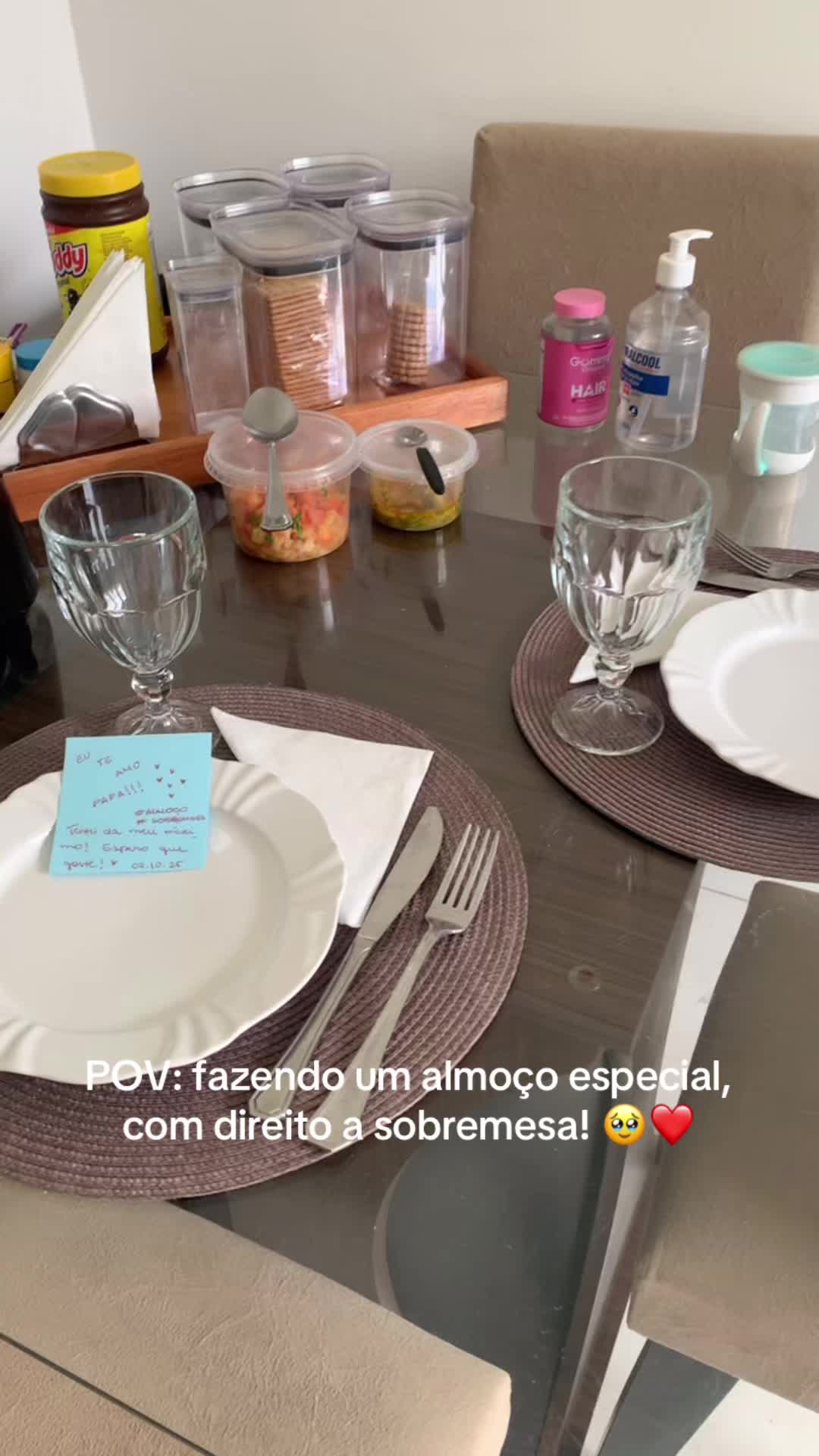 @&Aacute;dila C. B. Souza