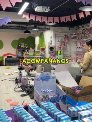 @Juguetes Famosa