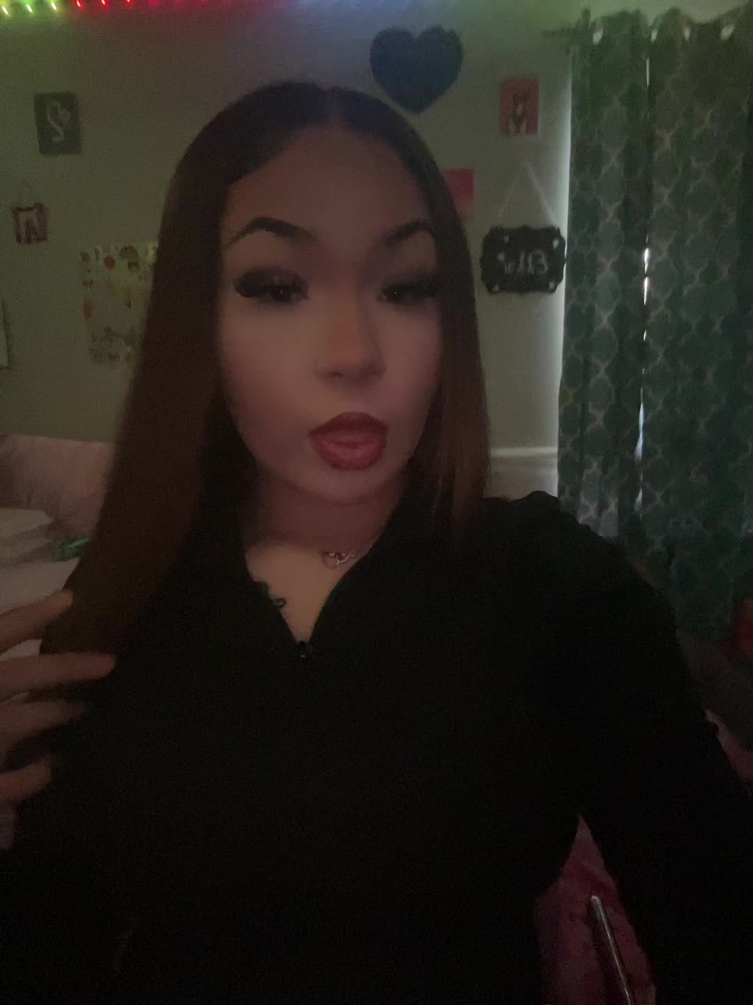 @ellamfwella