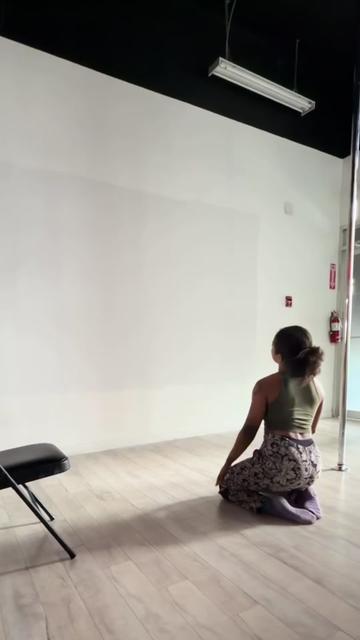@Black Kyat Pole