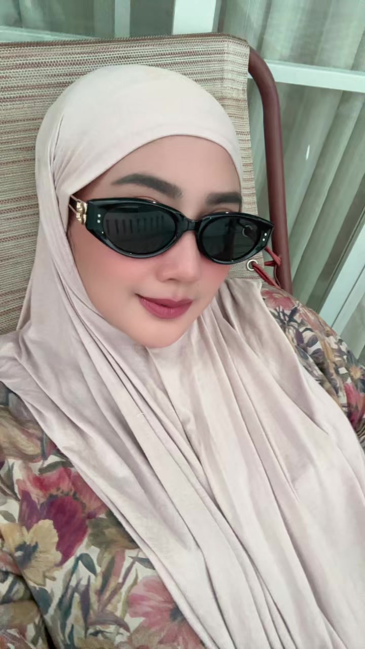 @Santika