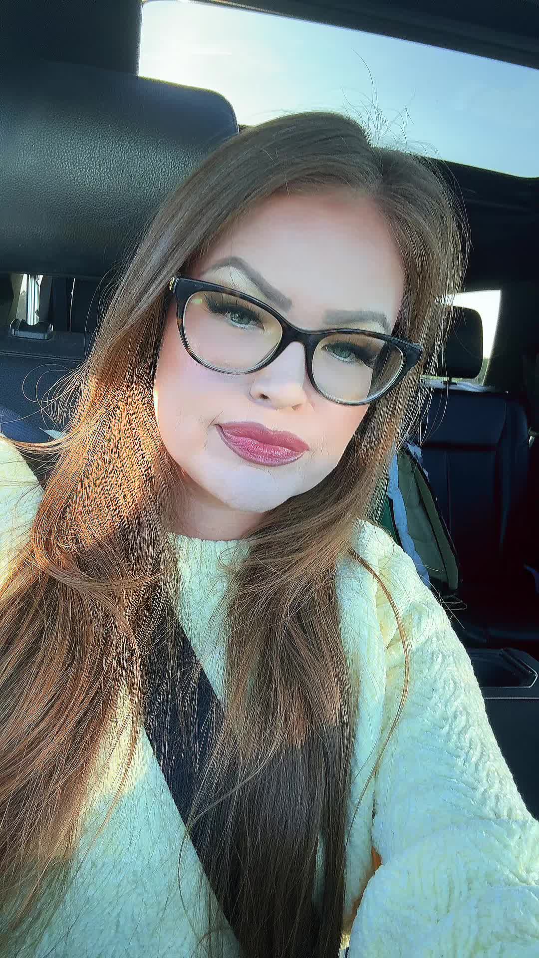 @Desirae Desnomie