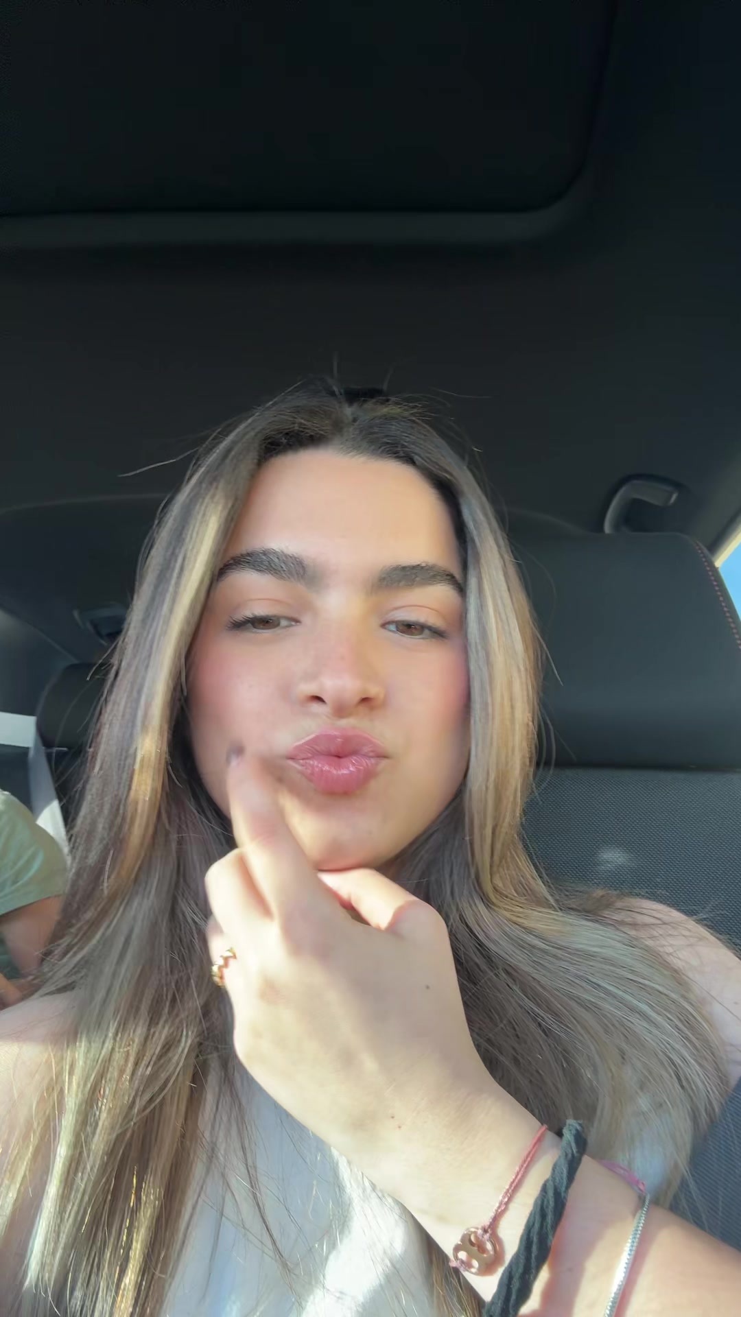 @Valentina B