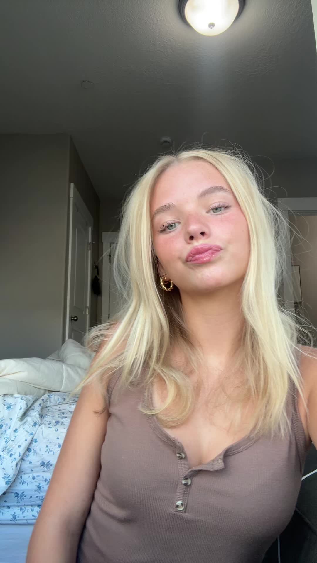 @avee.mae
