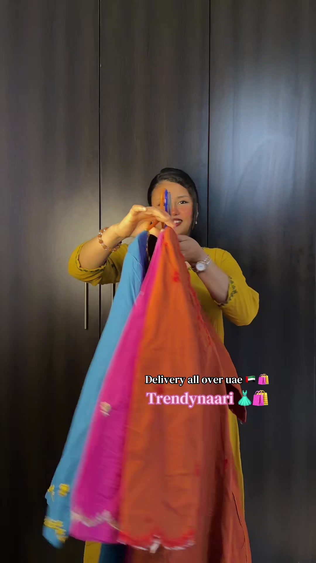 @trendynaari🇦🇪