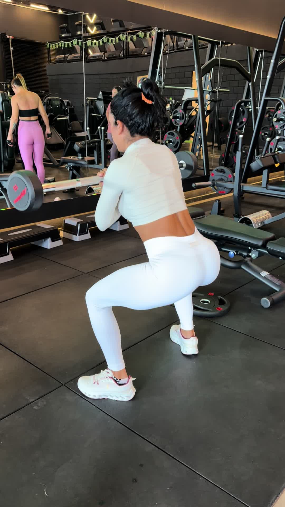 @celialimarr
