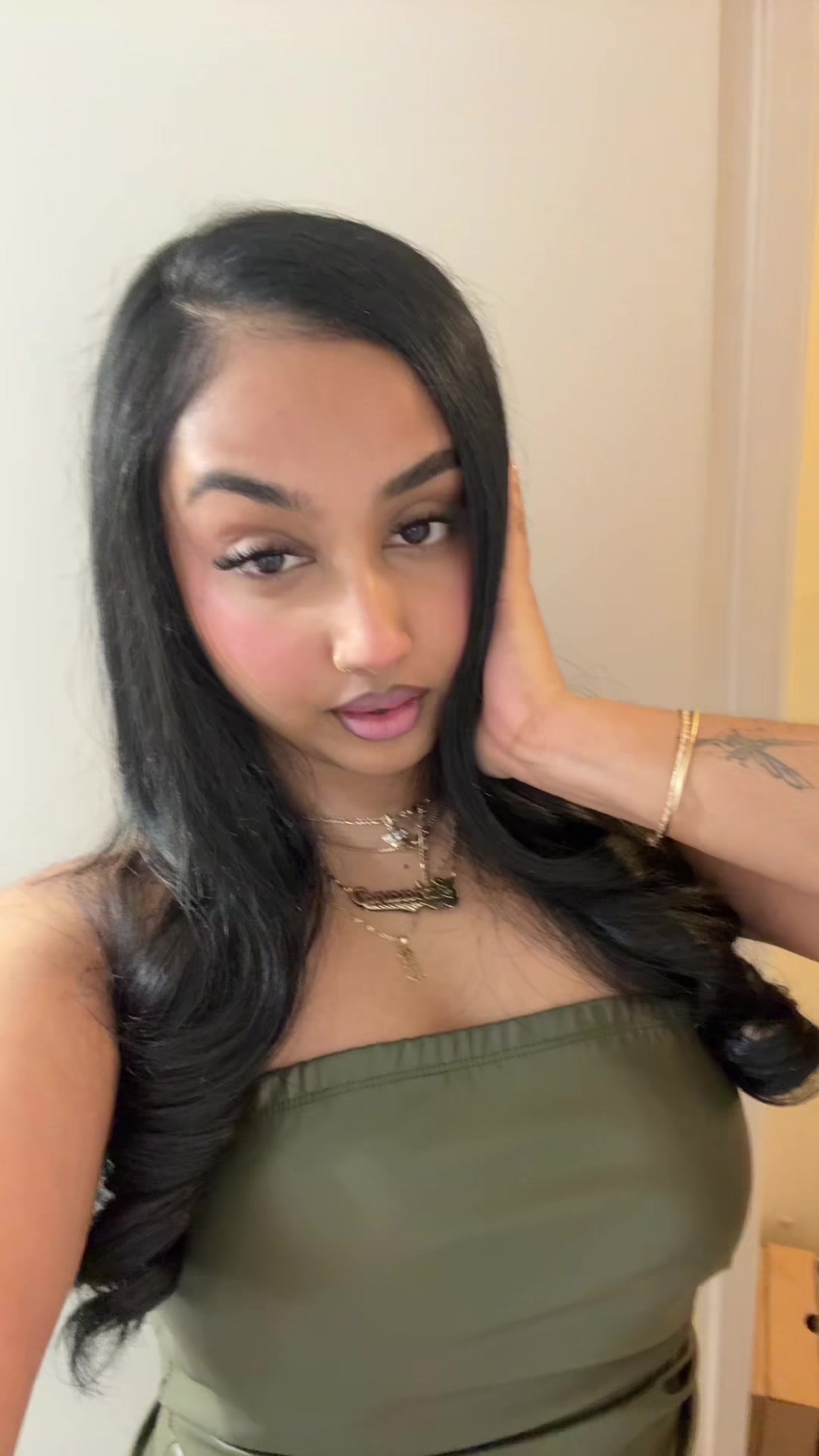 @Eshaana 🖤