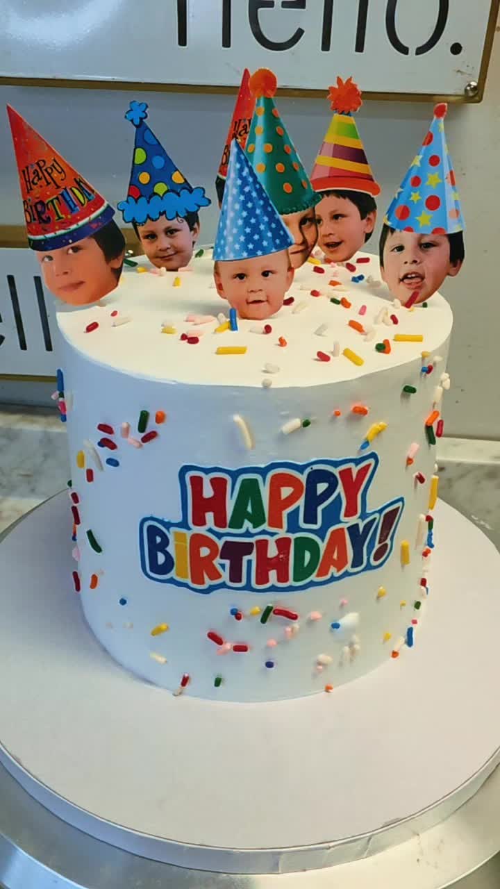 @AmazingCakesByYessy