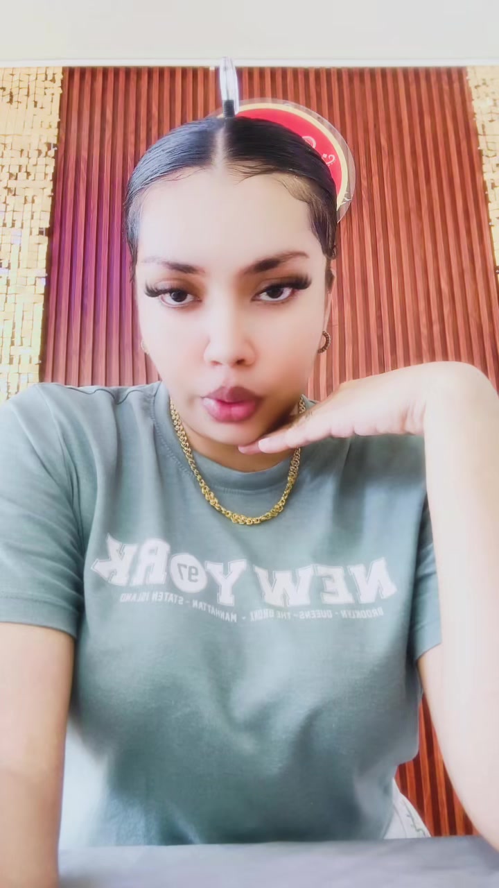 @Jessii Jayy✨