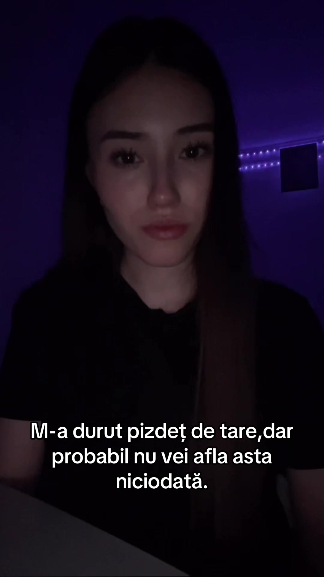 @s𖣂