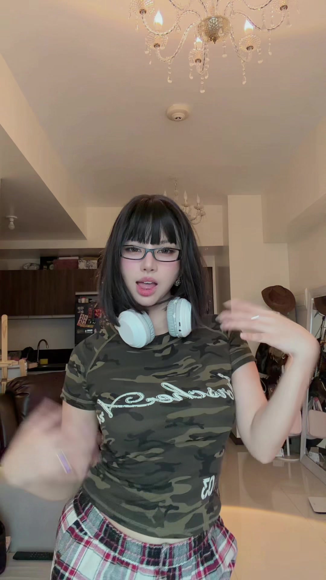 @d&agrave;mon