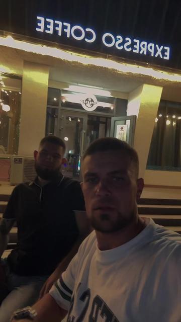 @Женька🐻