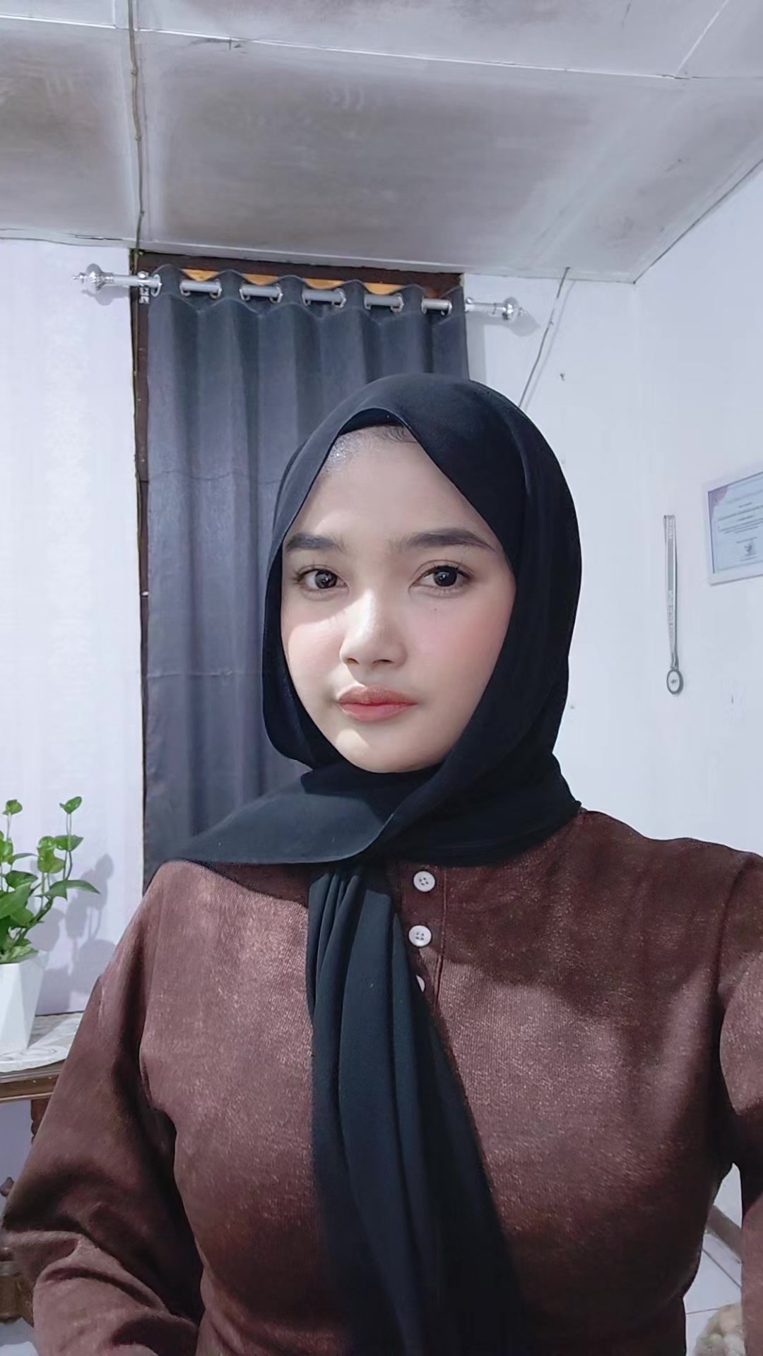 @Rr. Athaya