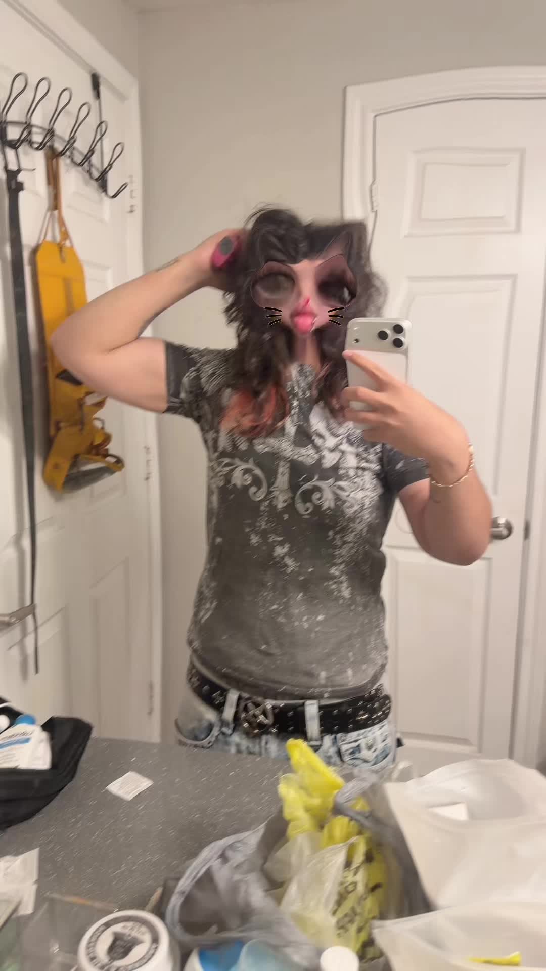 @molliwhoping