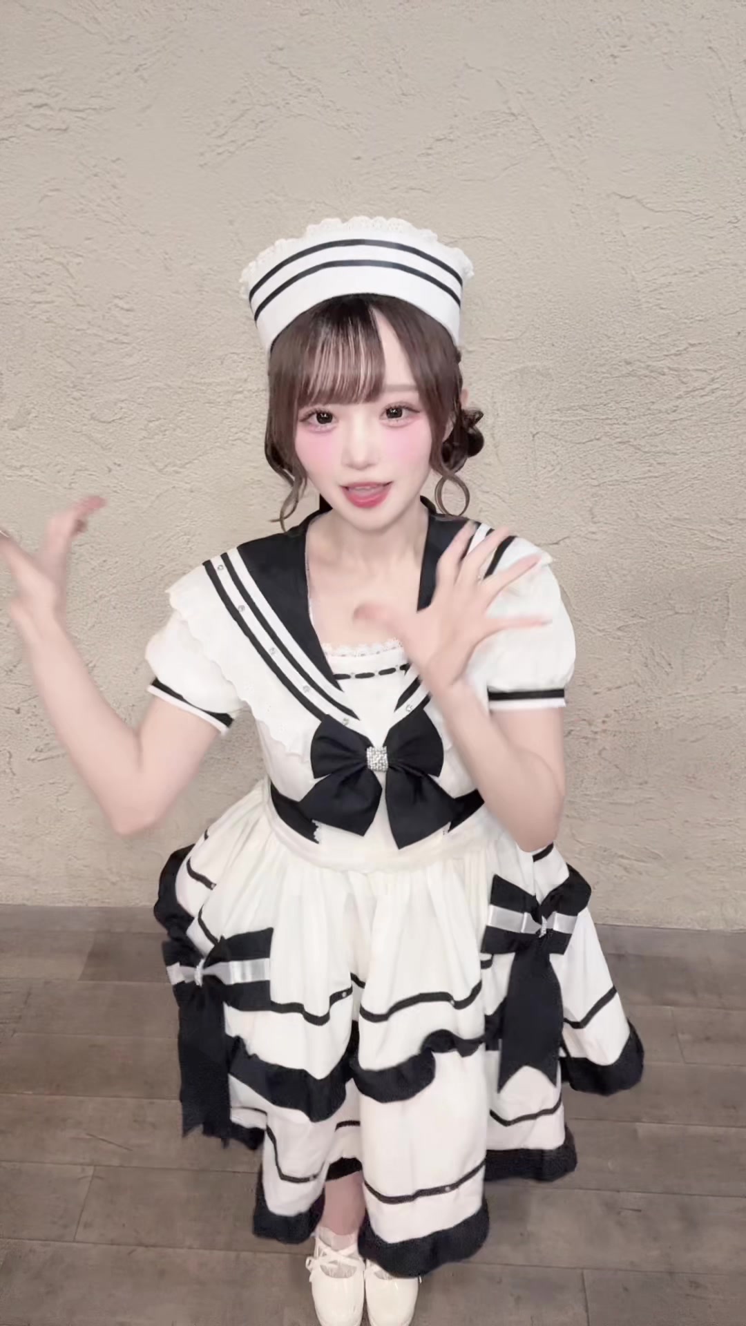 @にしのありさ