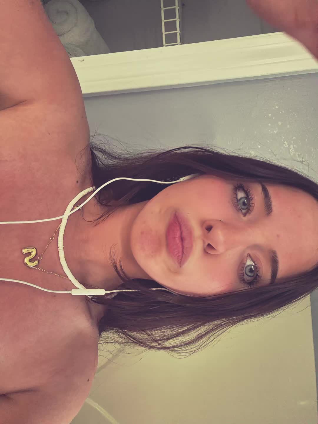 @Sydnie
