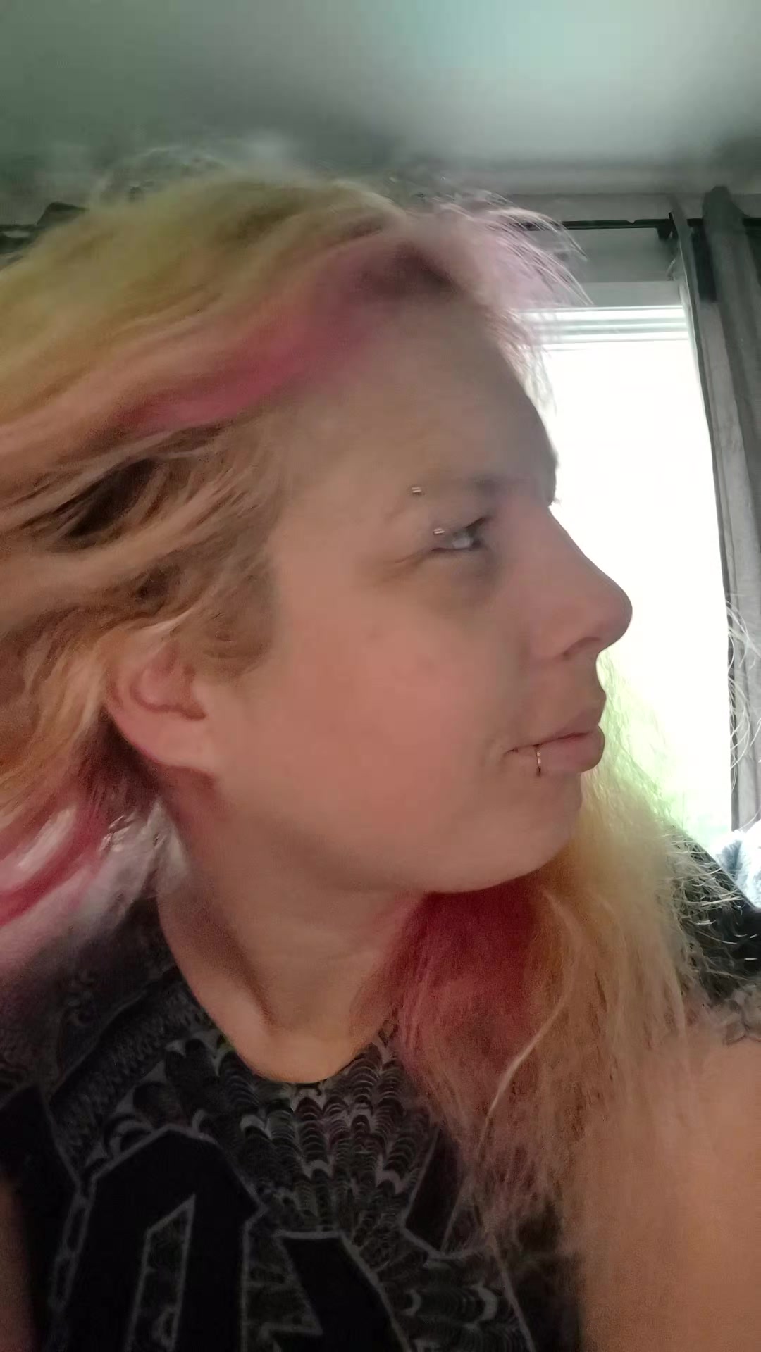 @RuthLessQueen