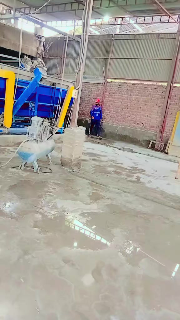 @نومی میتلا