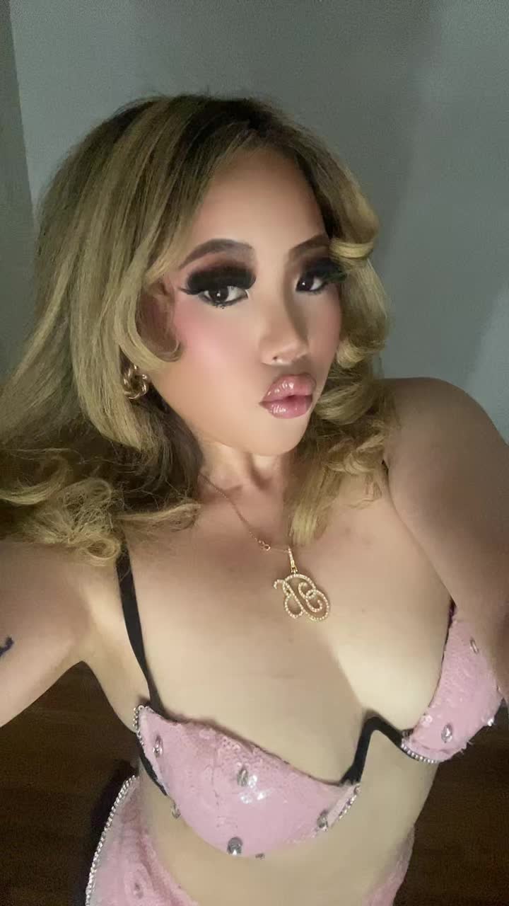 @bettyhlivang