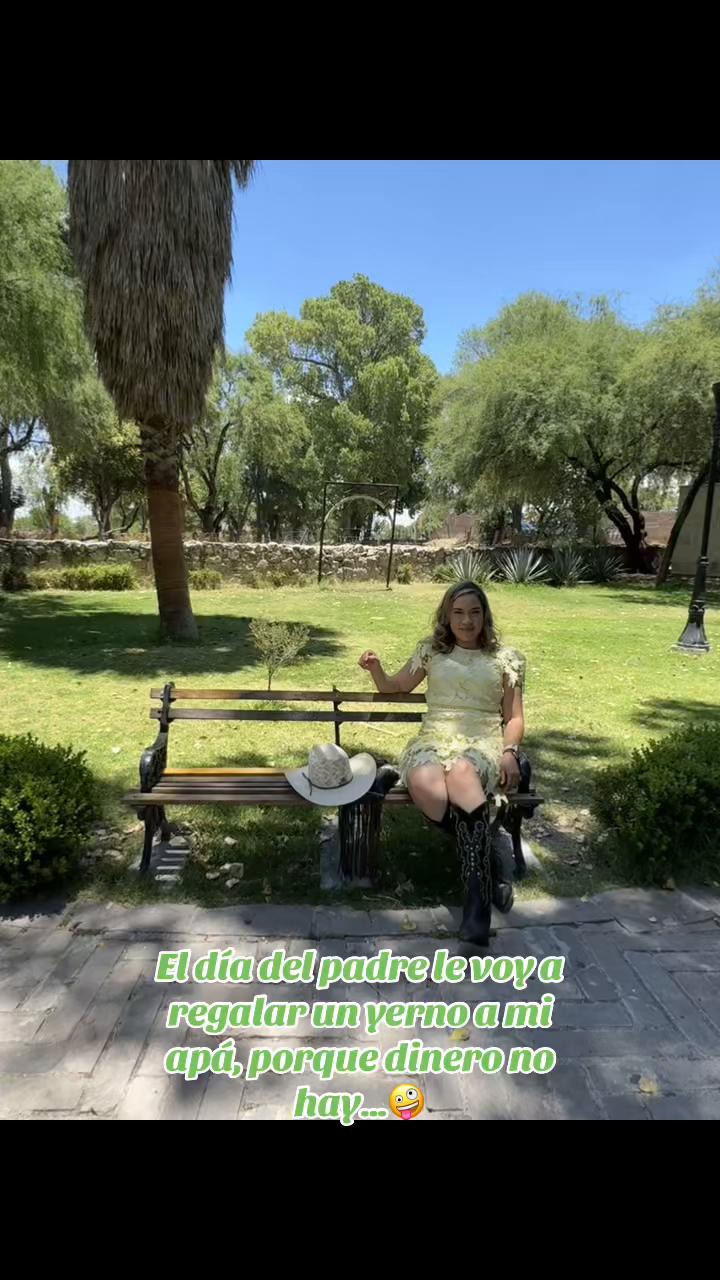 @karlaaa_dgo
