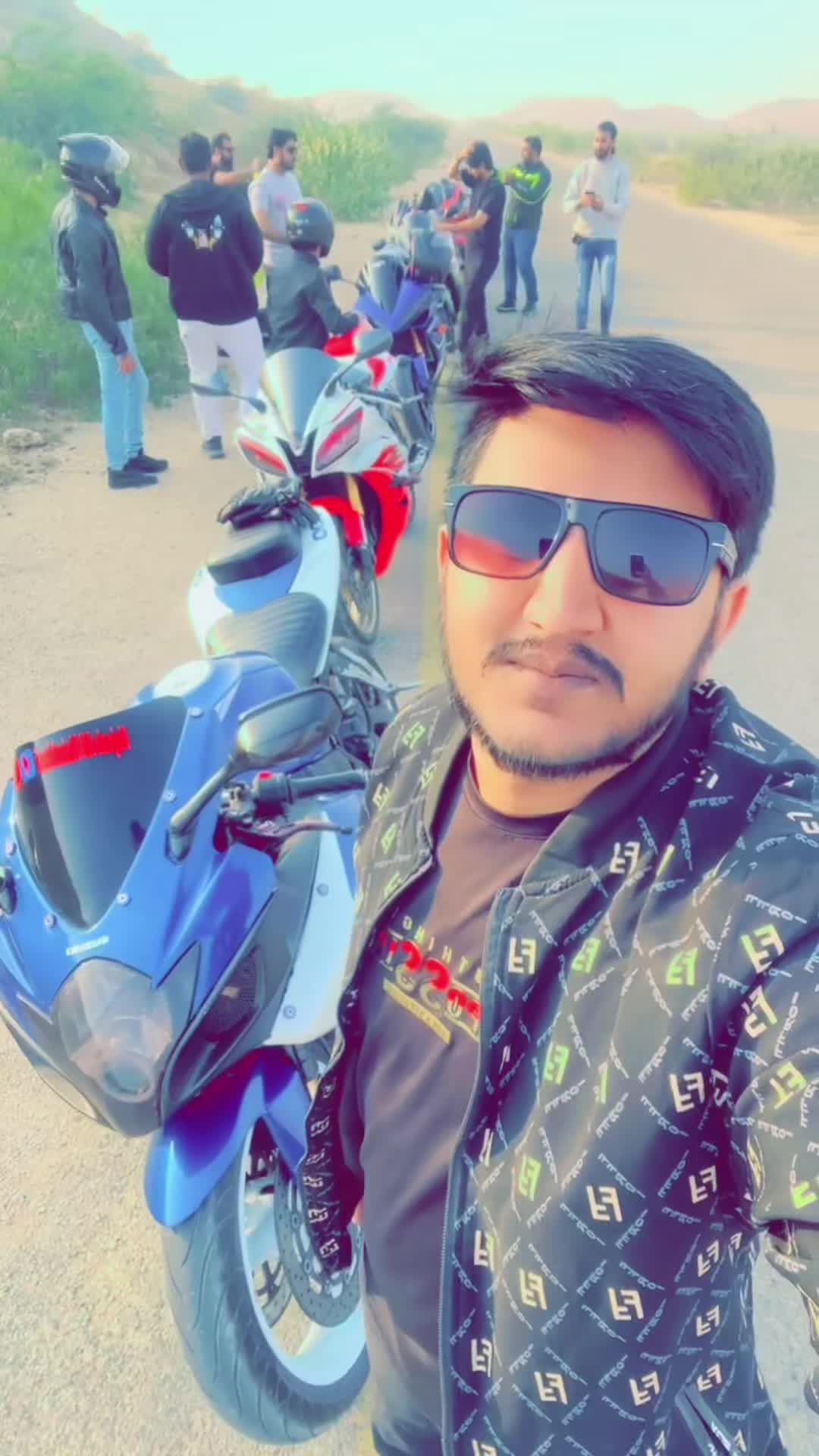 @raza_memon__