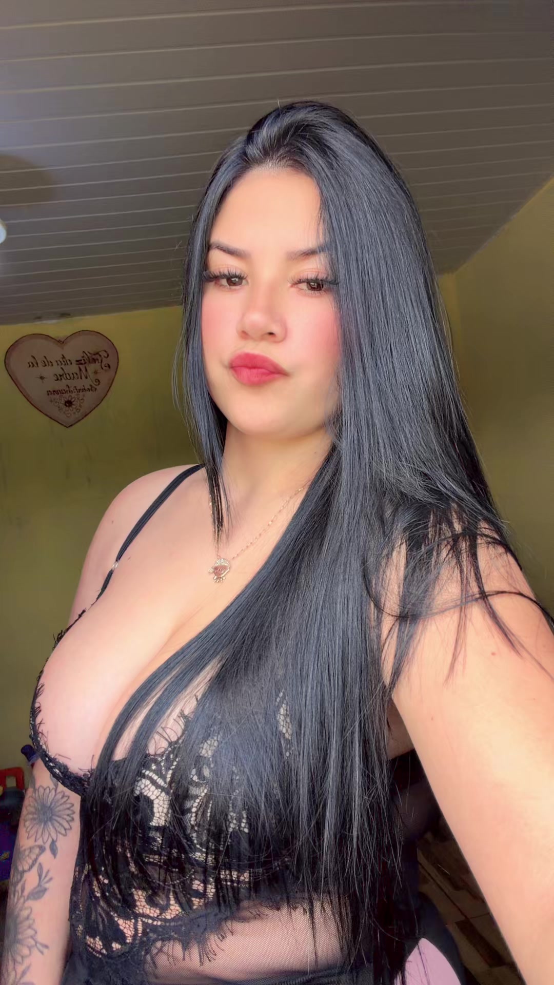 @Luana Aguilar 
