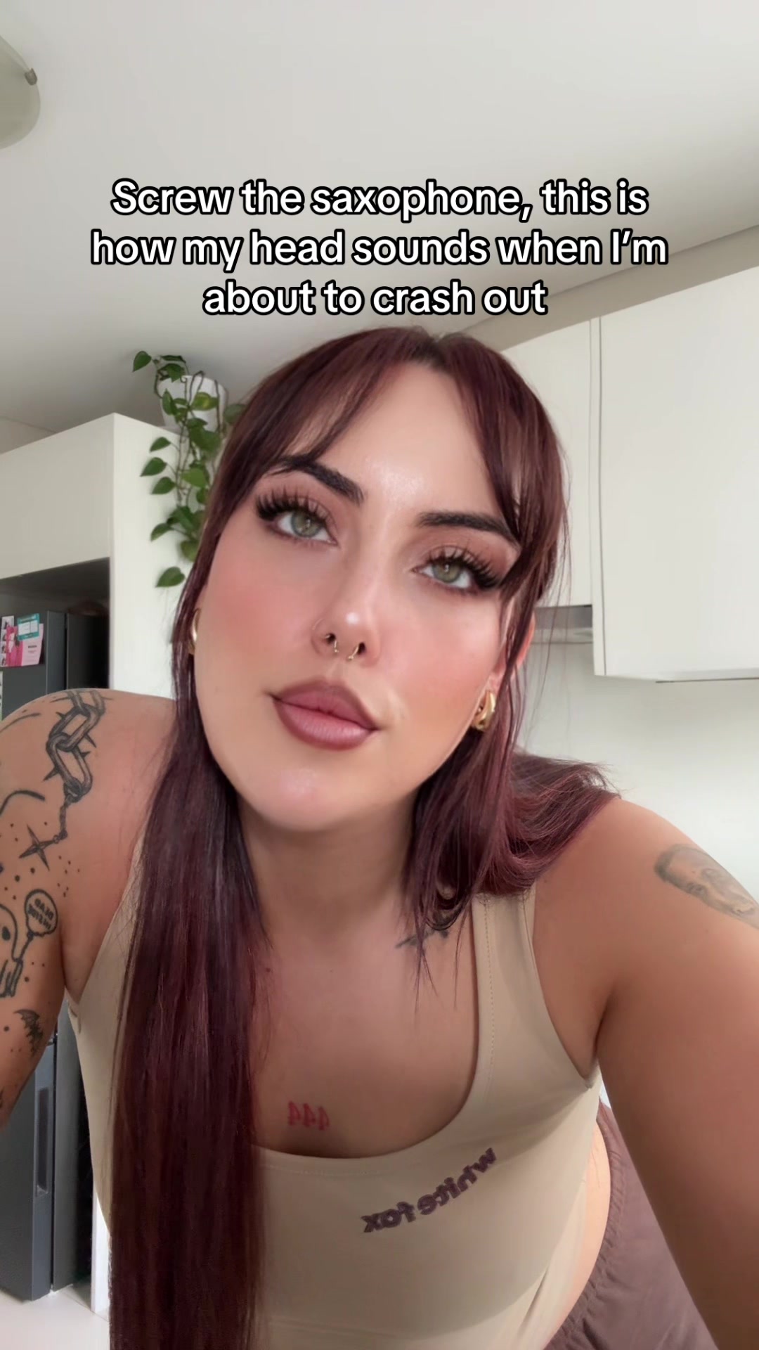 @LEASHBIAN 😈