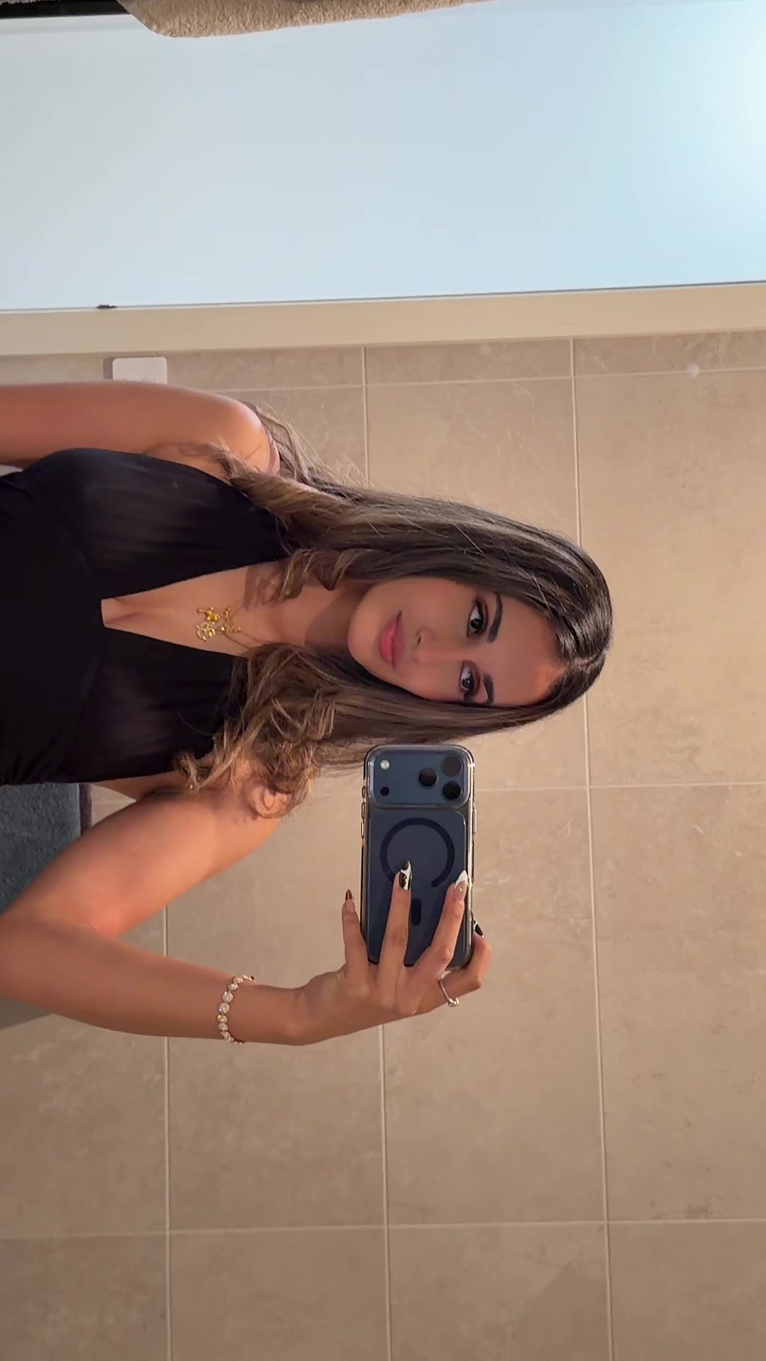 @nandinibttn