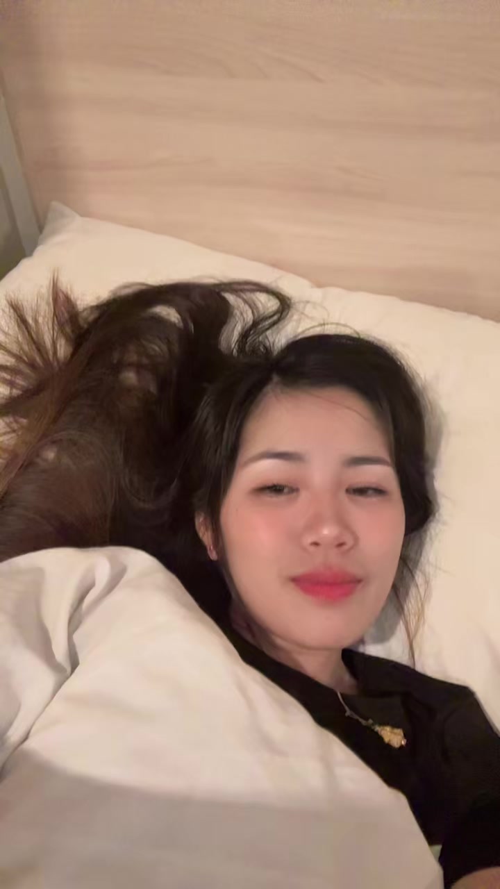 @Momai