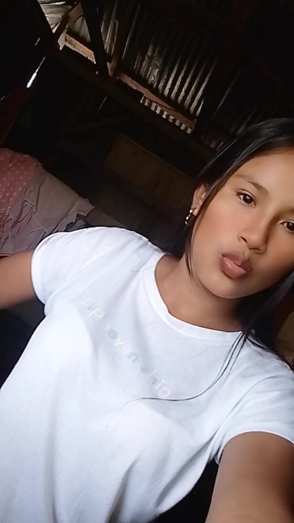 @Fiorela flores🫦
