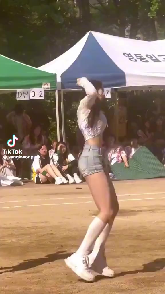 @틱톡여신모음