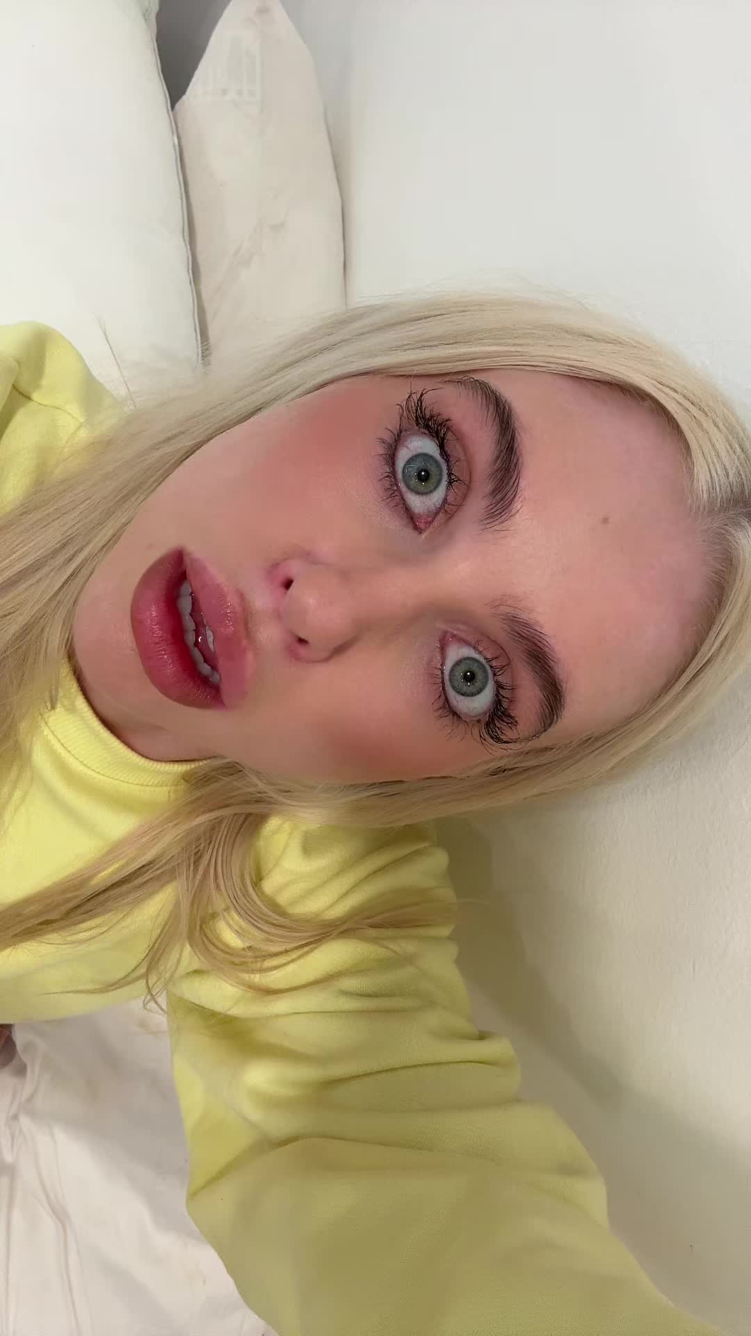 @Chloe Cherry