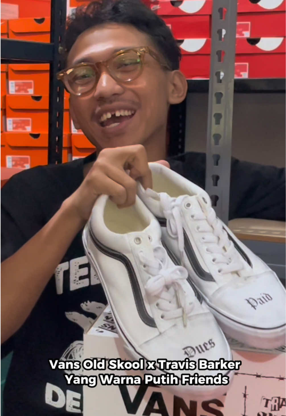 @AKASAFOOTSTORE