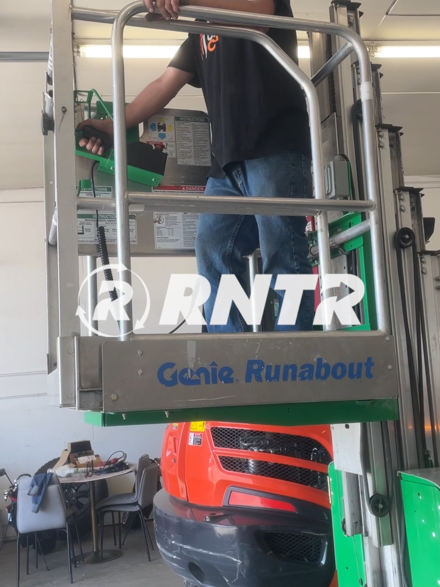 @RNTR