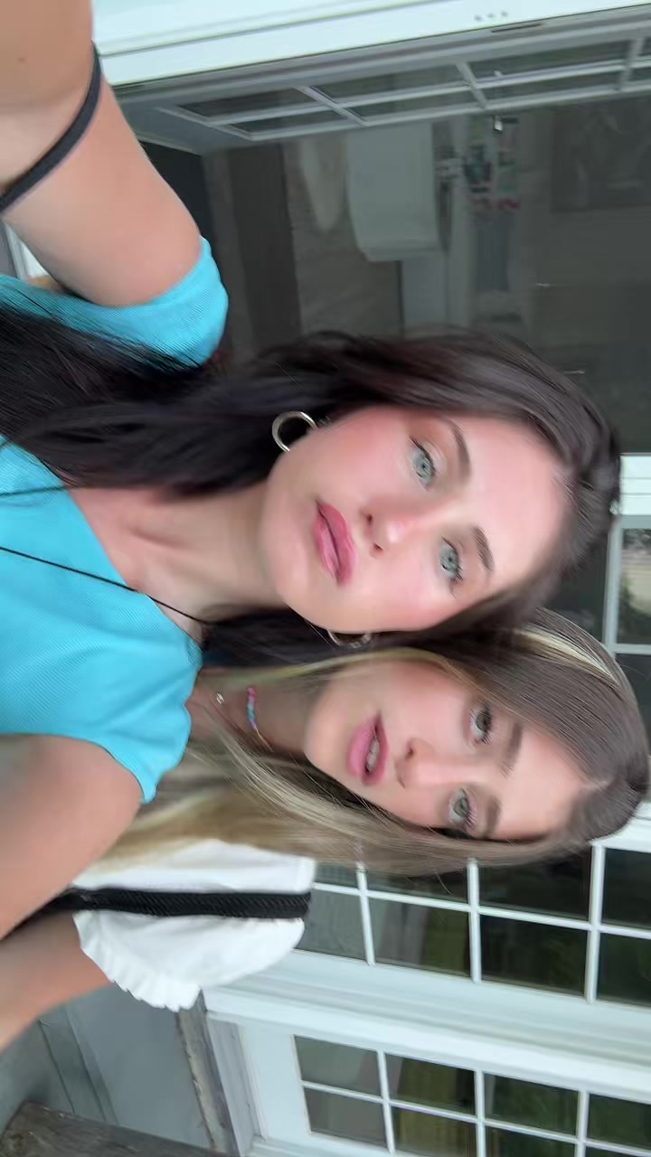 @Sky 🧜♀️
