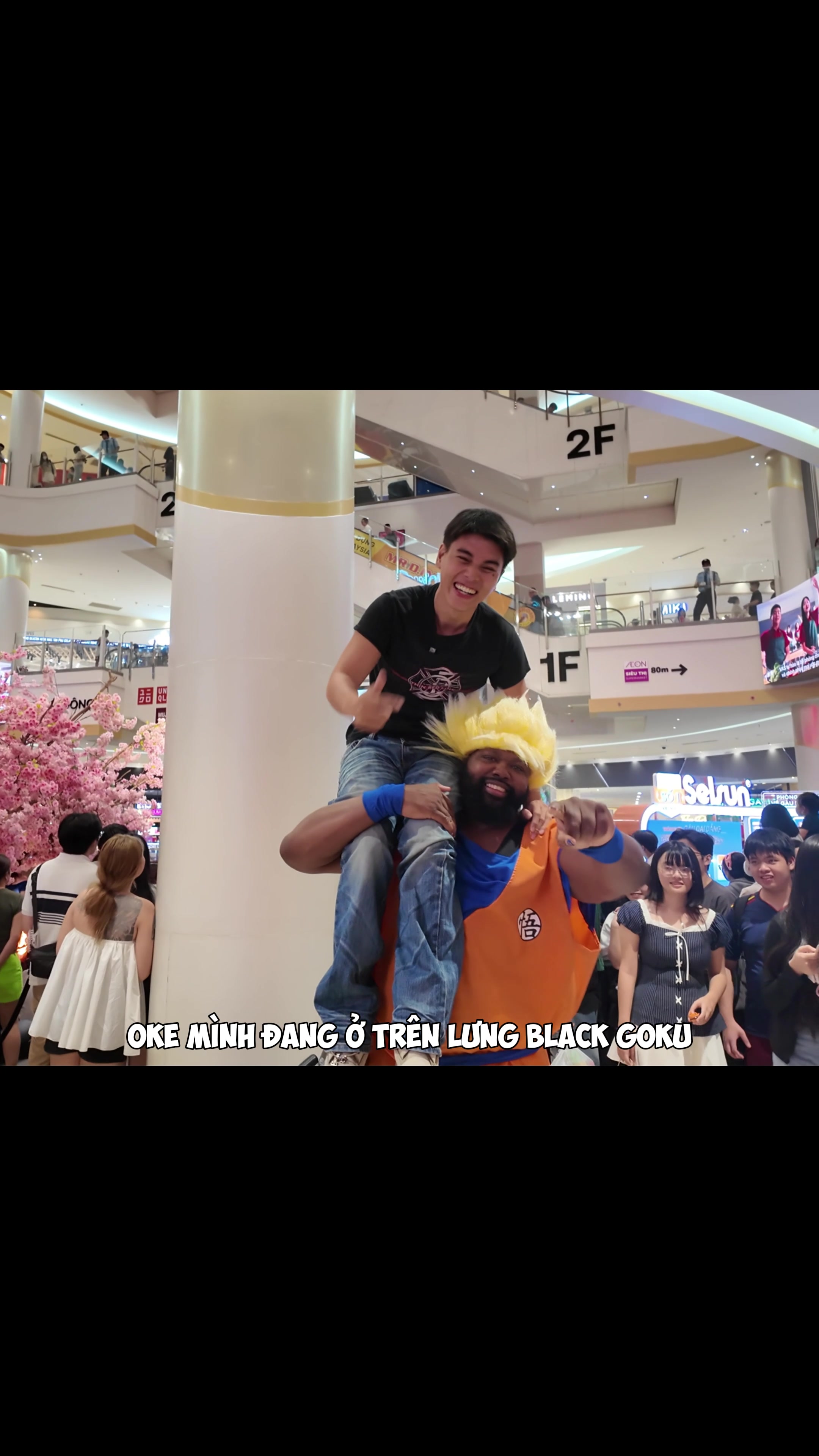 @Ng&agrave;i Qu&aacute;i Th&uacute;uuuu