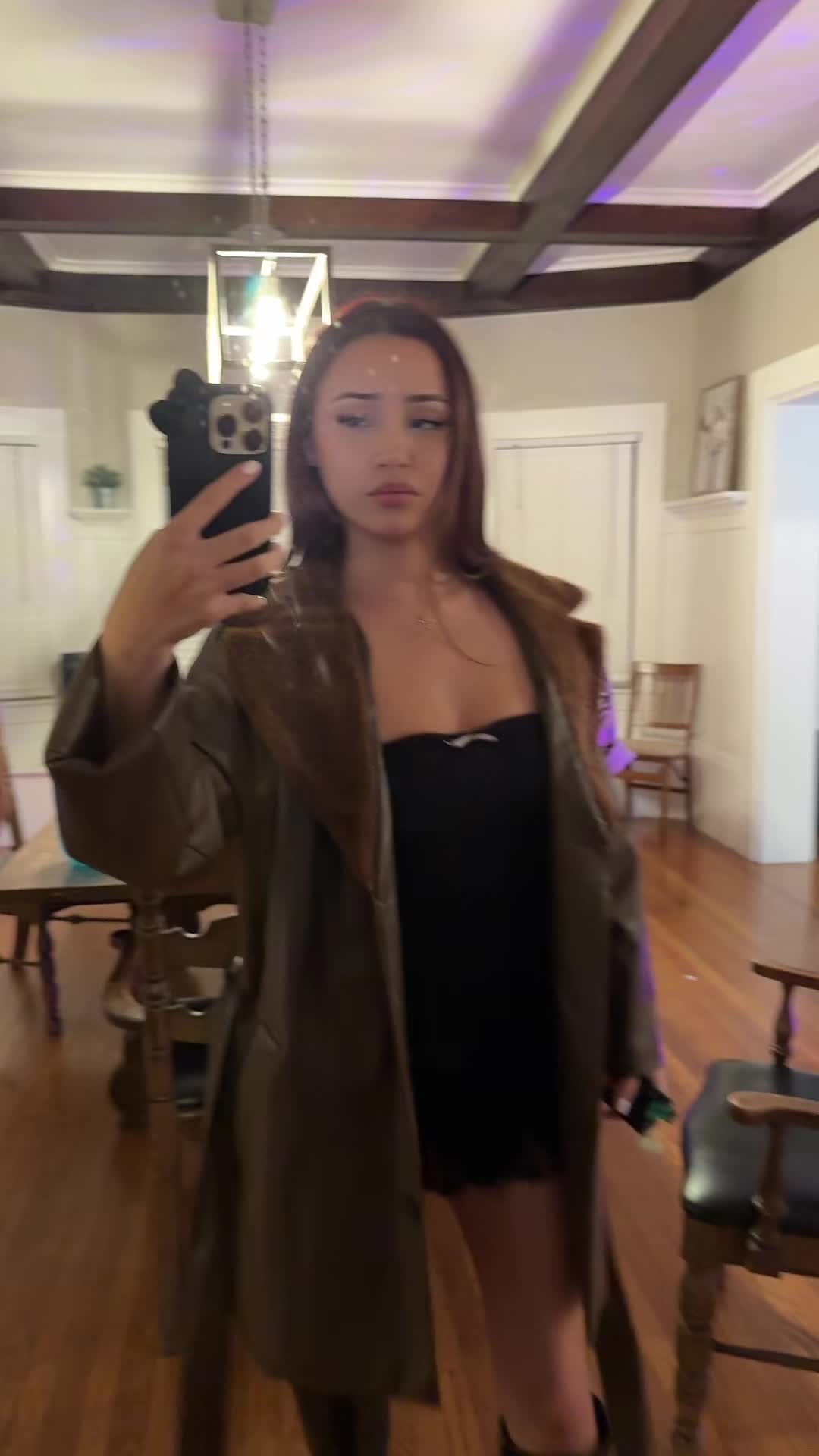 @Twincarisssa