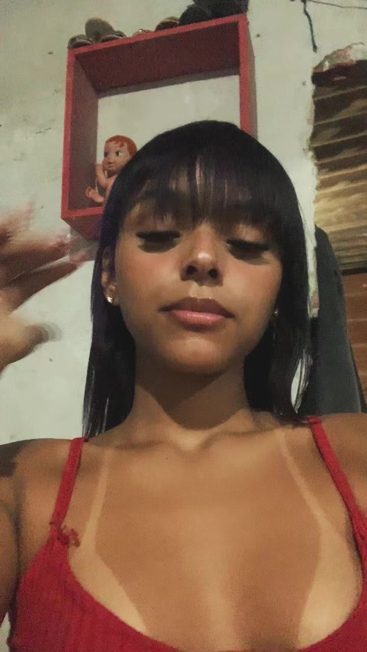 @Aninha🍯