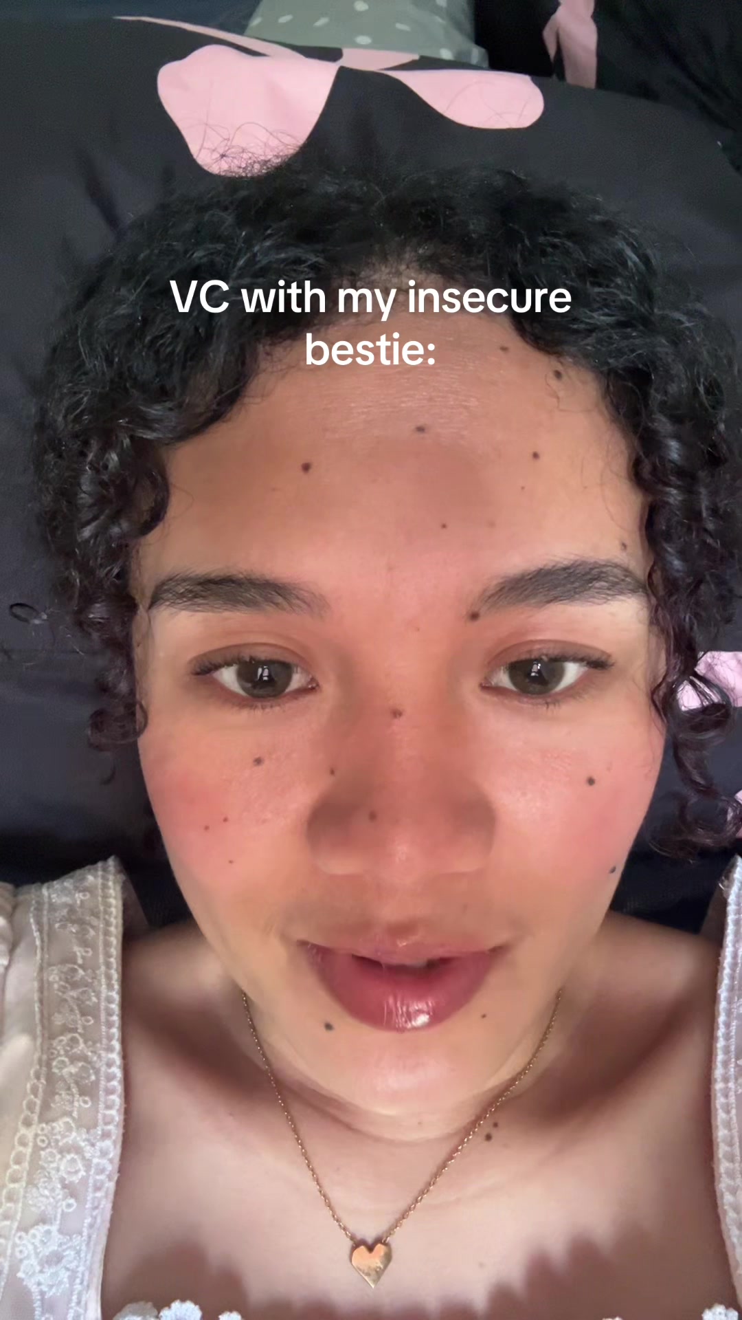 @veenique_