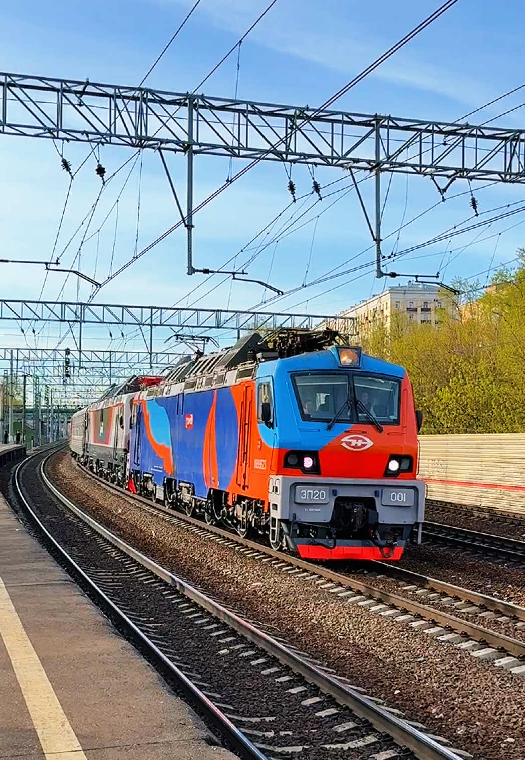 @Limon4ik 🛤️
