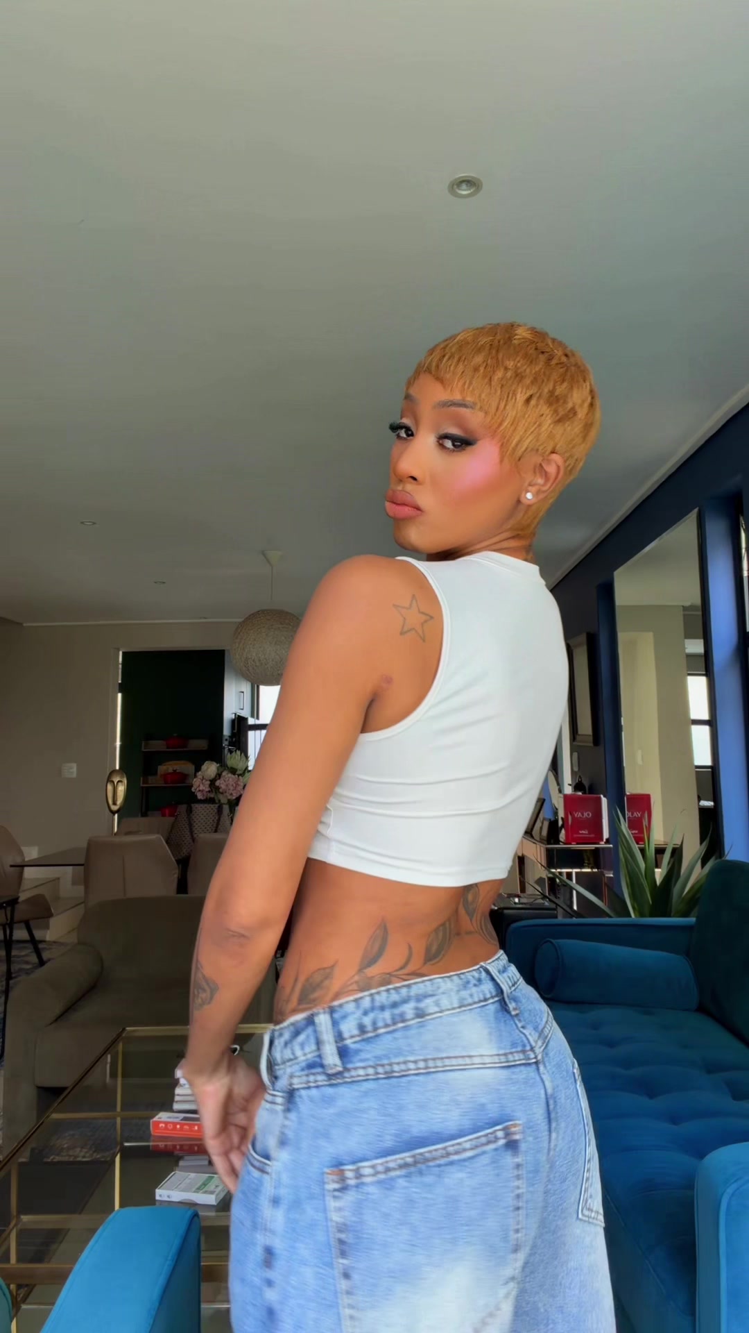 @nadianakai